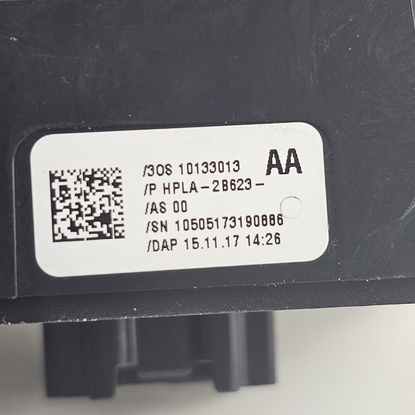 2016-2018 Land Rover Discovery 5 Hand Parking Brake Switch HPLA28623AA