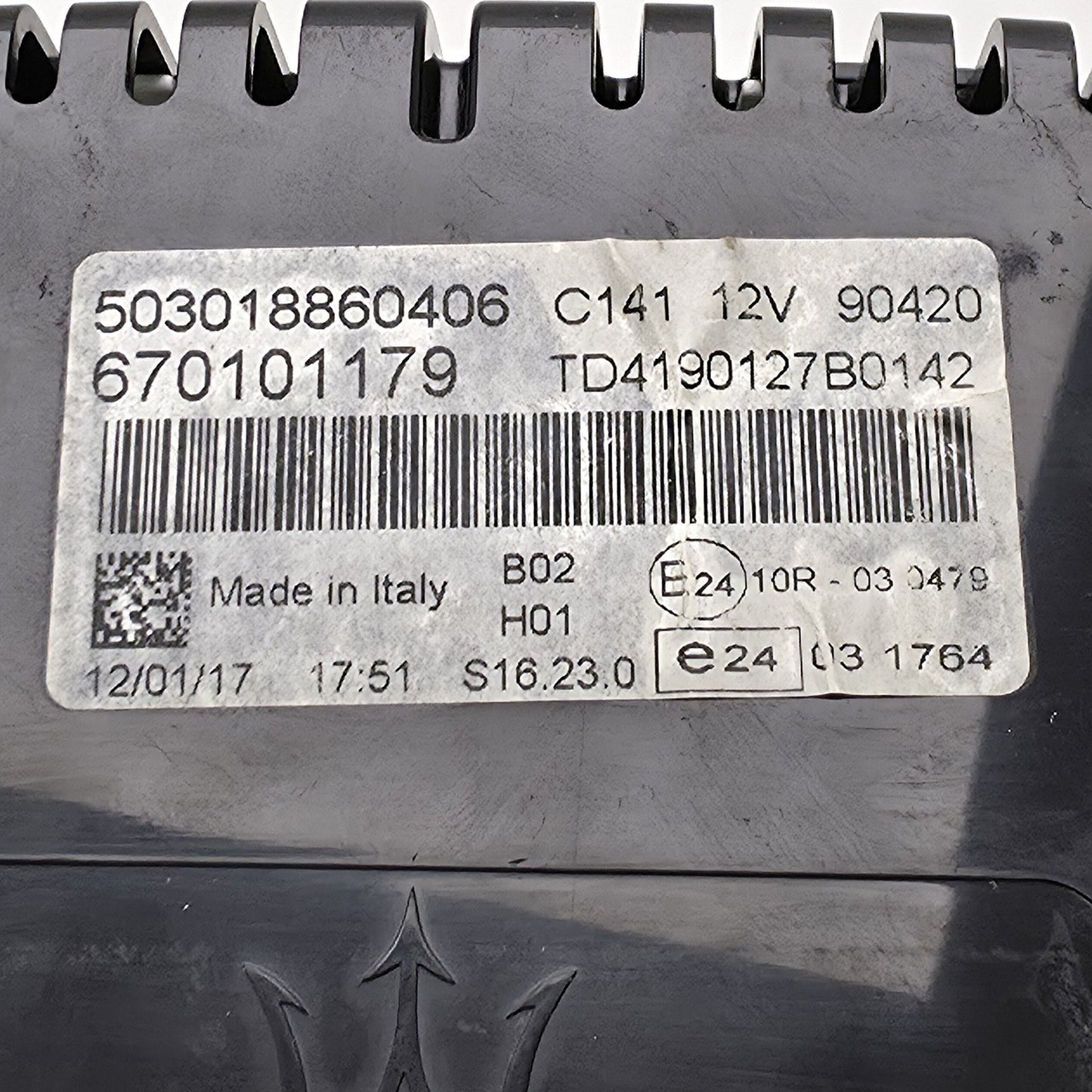 2016-2017 Maserati Levante Combination Instrument Cluster 670101179