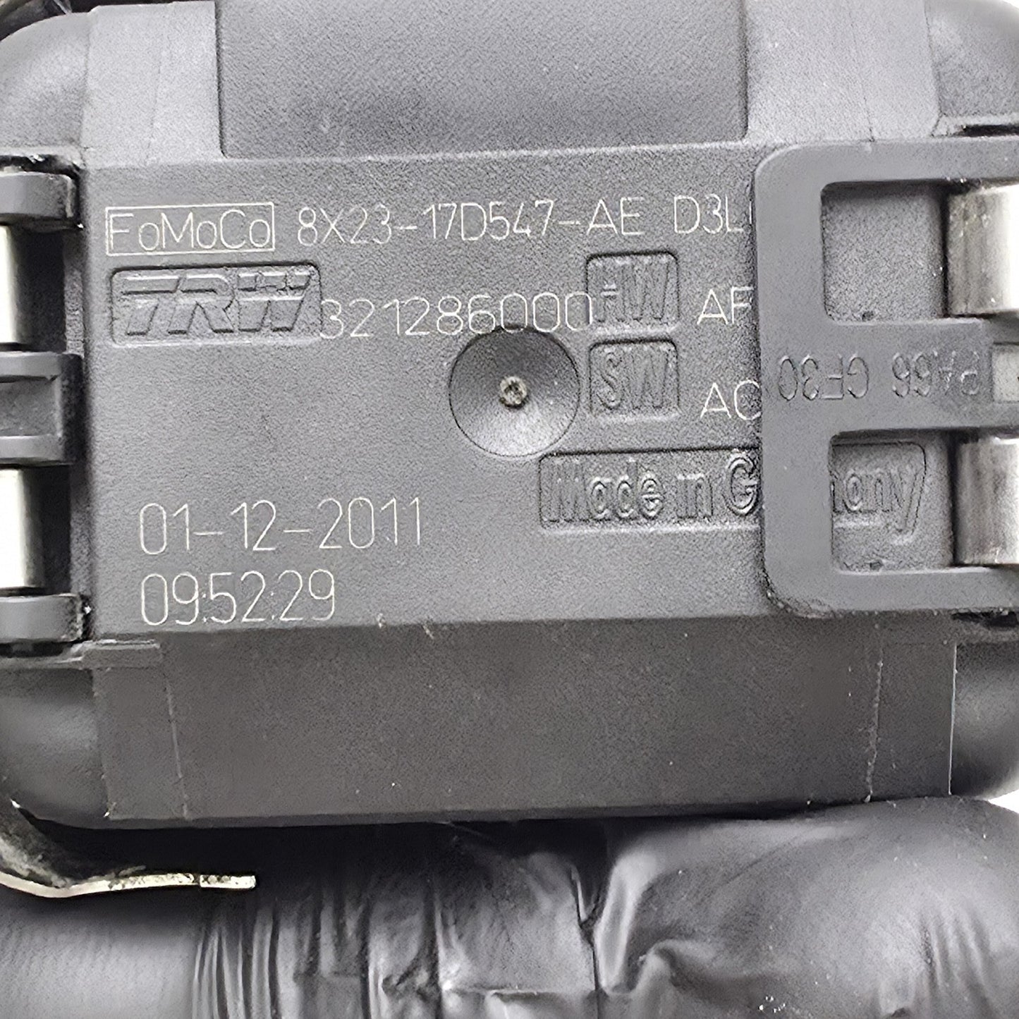 2009-2018 Land Rover Discovery Windshield Rain Sensor Module 8X2317D547AE