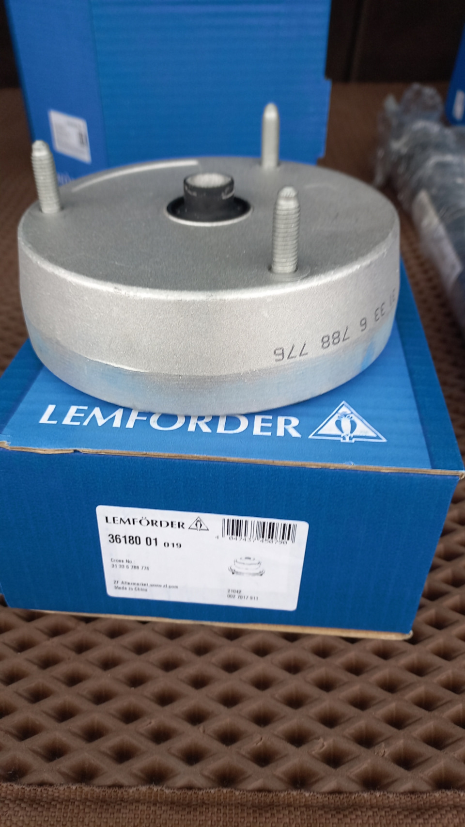 LEMFORDER | BMW Strut Mount - Lemforder 31336788776 3618001 | OE not available | Fits BMW X5