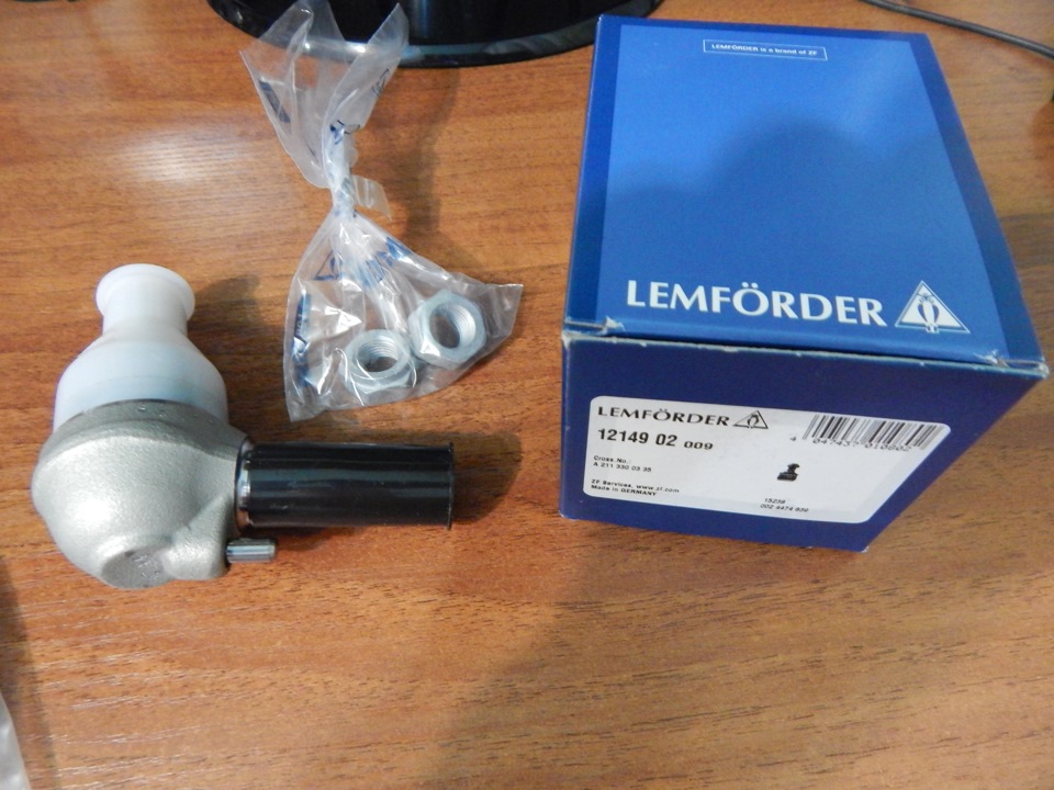 LEMFORDER | Mercedes Ball Joint - Lemforder 2113300335 1214902 | OE not available | Fits Mercedes-Benz C-Class