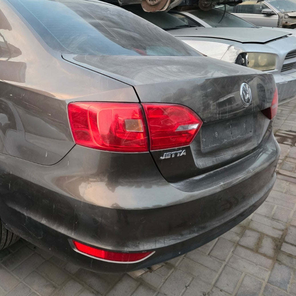 2011–2014 VW Jetta Sedan Trunk Lid Used OEM 5C6827025A