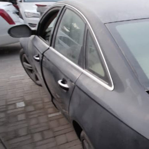 2012–2018 Audi A6 / S6 Right Rear Door Shell Used OEM 4G5833052