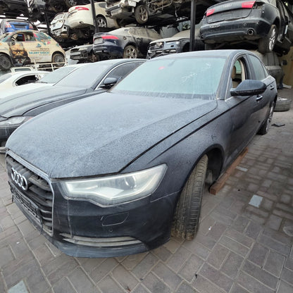2014 Audi A6 Left Exterior Mirror Cover Used OEM 4G0857527