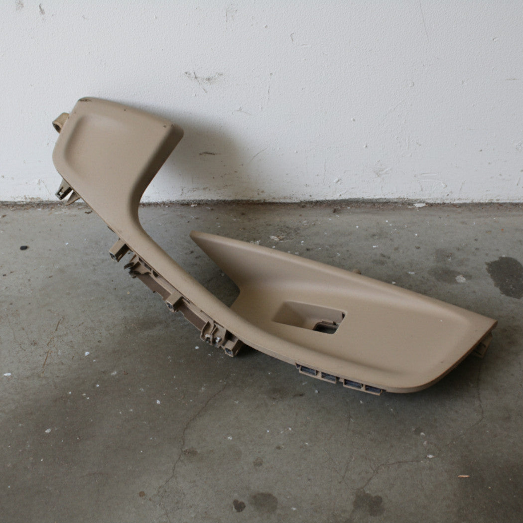 2014 Audi A6 Rear Left Door Armrest OEM 4G0867373