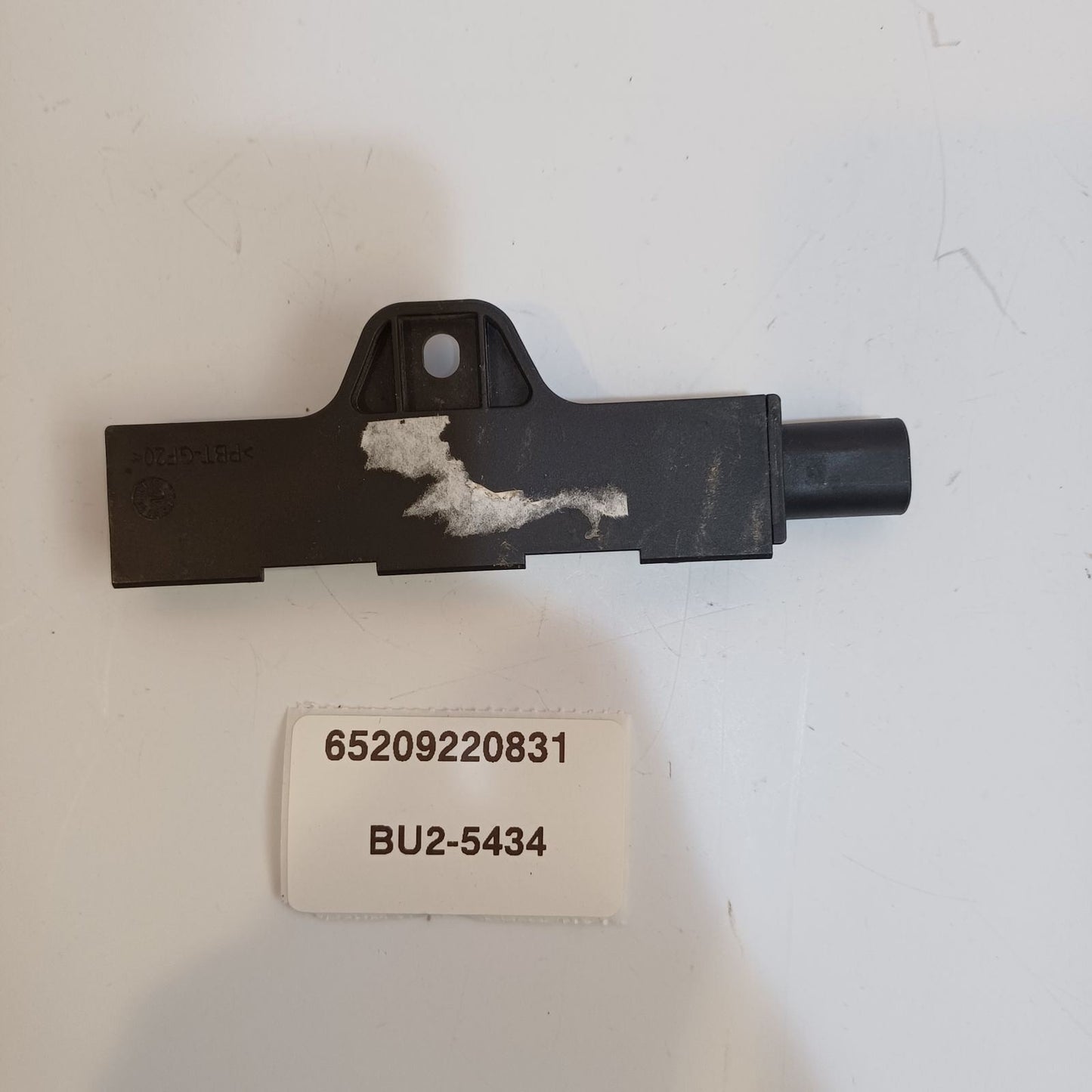 2009-2015 BMW 750 Keyless Entry Antenna 65209220831