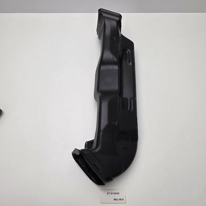 2008-2017 Audi A4 Instrument Panel Air Duct 8T1819655