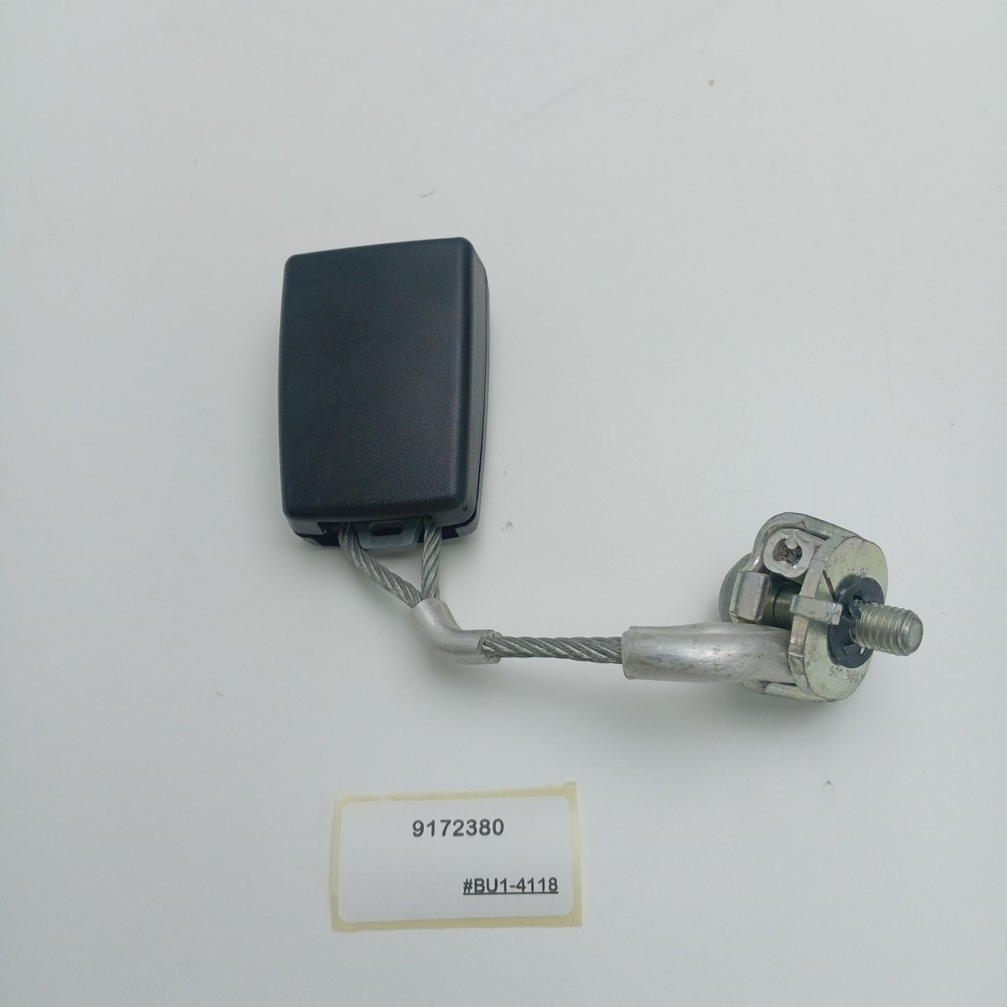 2011-2016 BMW M5 REAR RIGHT SEAT BELT BUCKLE 9172380