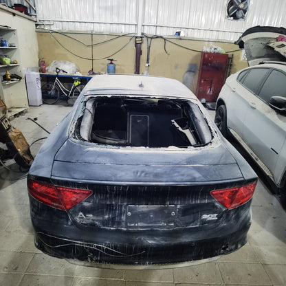 2012 Audi A7 Quattro Liftgate Tailgate Used OEM 4G8827025B