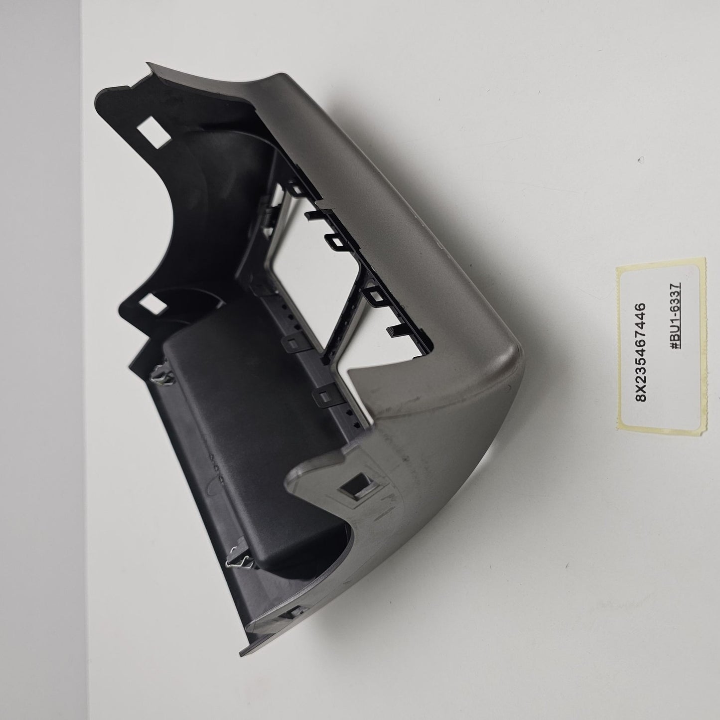 2009-2011 Jaguar XF Rear Console Air Climate Vent Trim 8X235467446