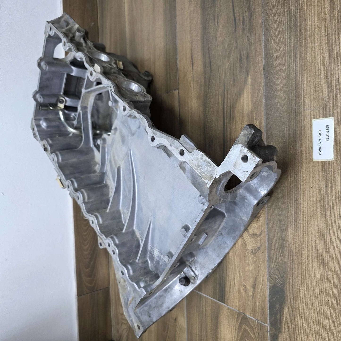 2010-2019 Jaguar XJ Upper Oil Pan 8W936706AD