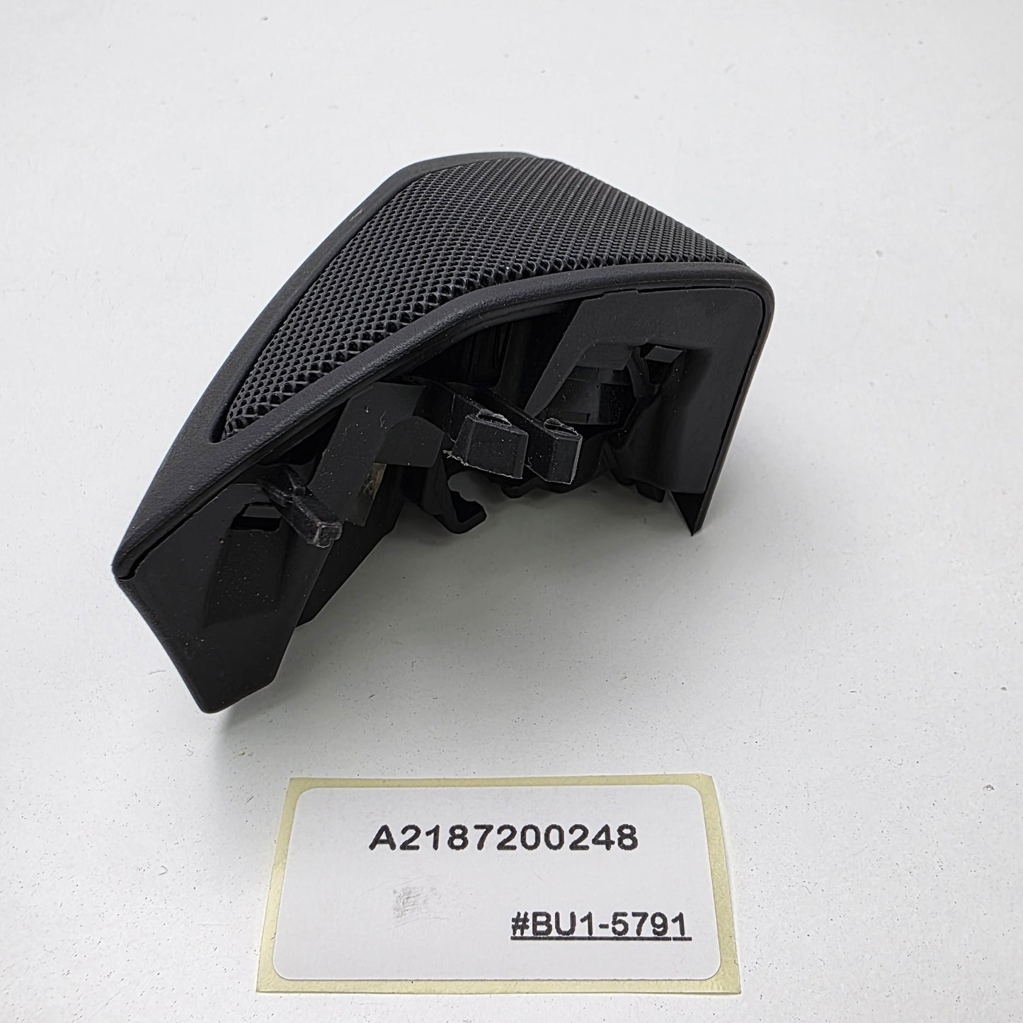 2012-2017 Mercedes-Benz CLS Front Right Quarter Speaker A2187200248