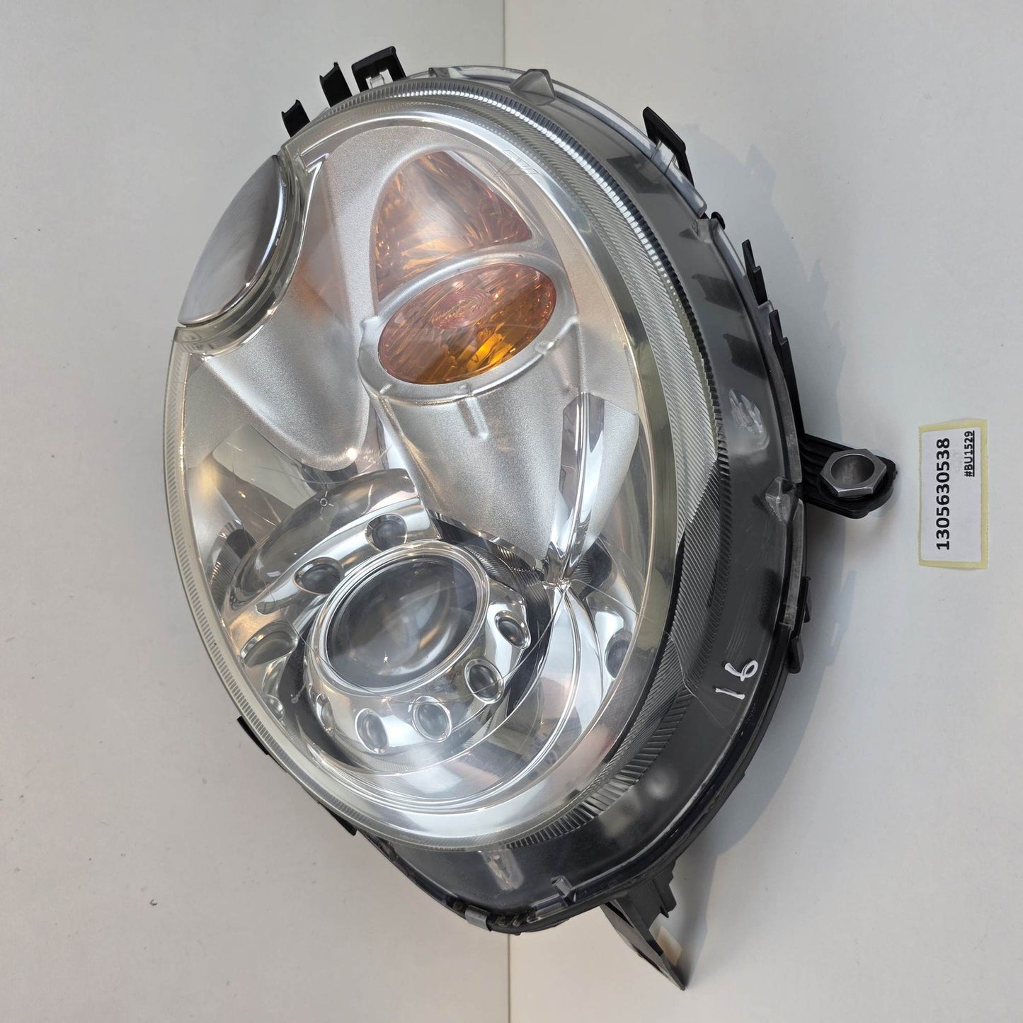 2007-2015 MINI Cooper Headlight Clean Lens Cover Right Side 1305630538