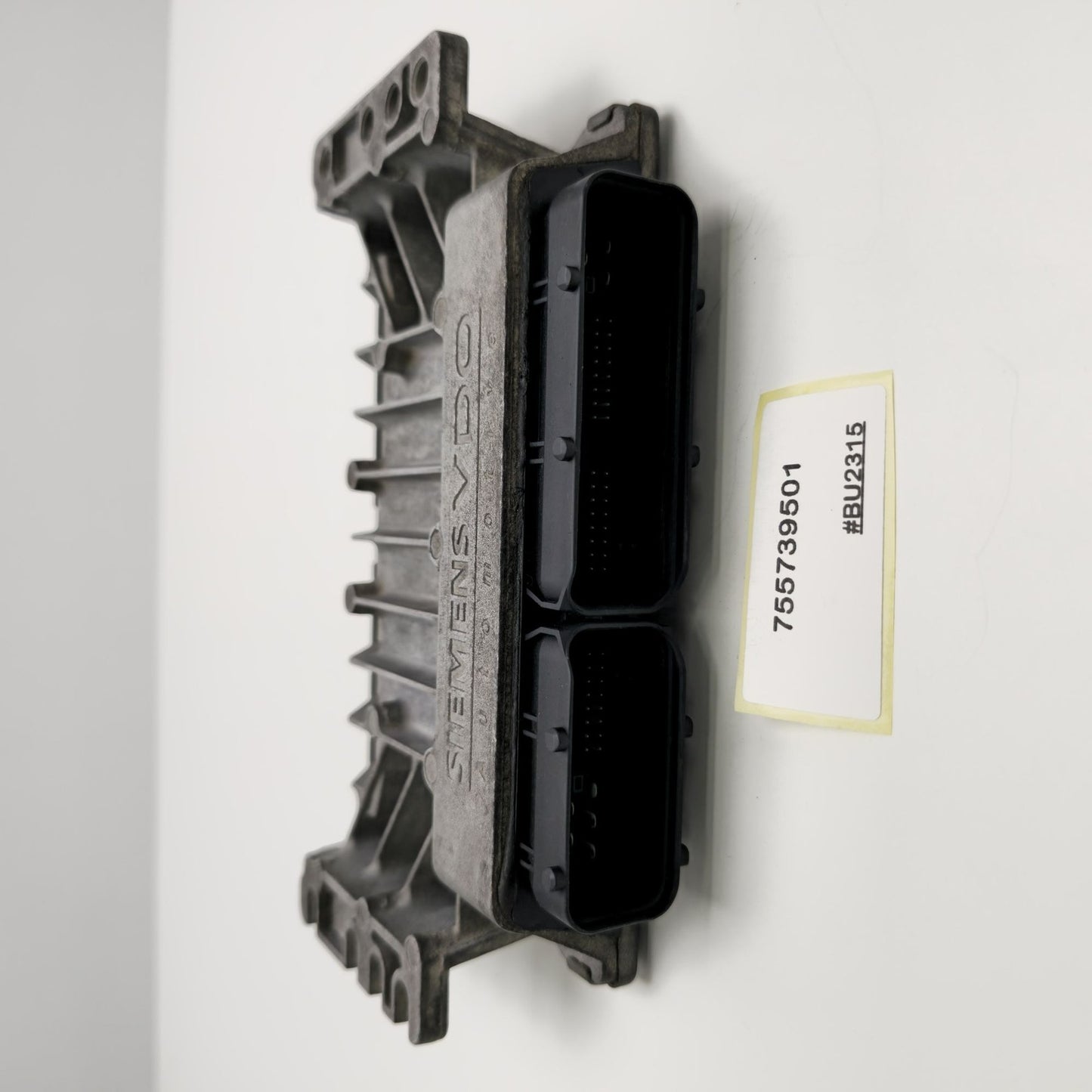 2001-2006 MINI Cooper Engine Control Unit ECU 755739501