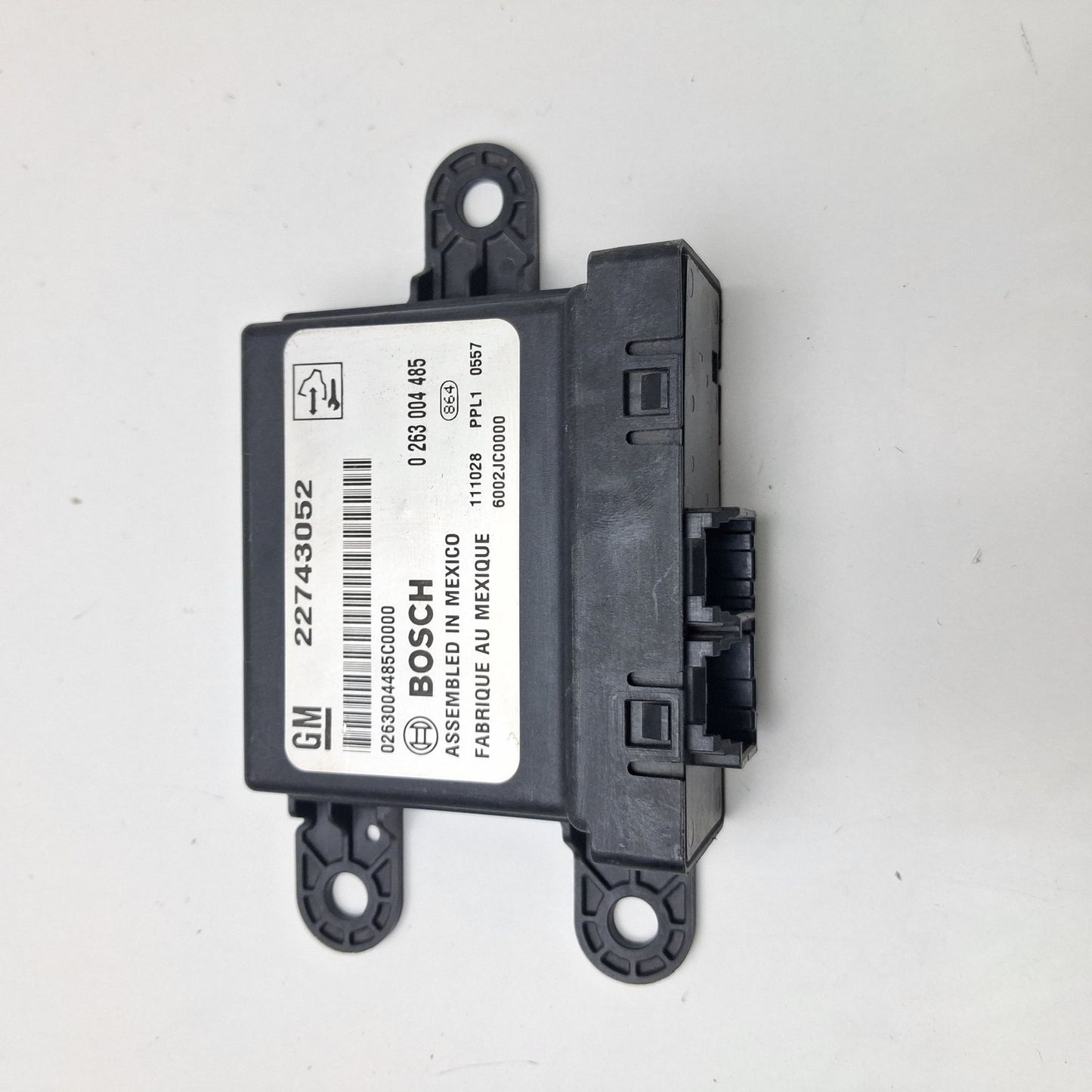2005-2009 Volkswagen Golf Foot Rest Bracket 1k2864767