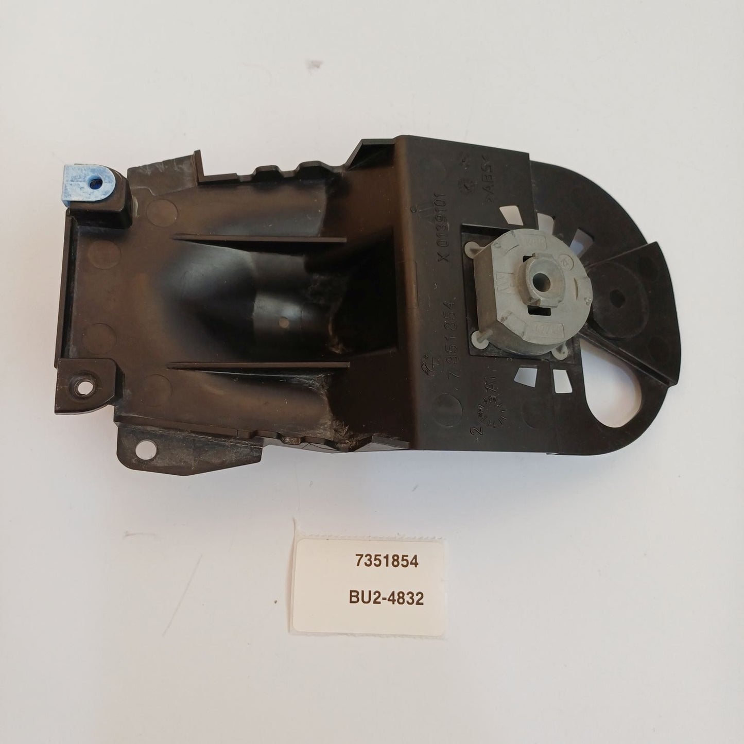 2006-2013 Mini R56 Interior Rear View Mirror Bracket 7351854
