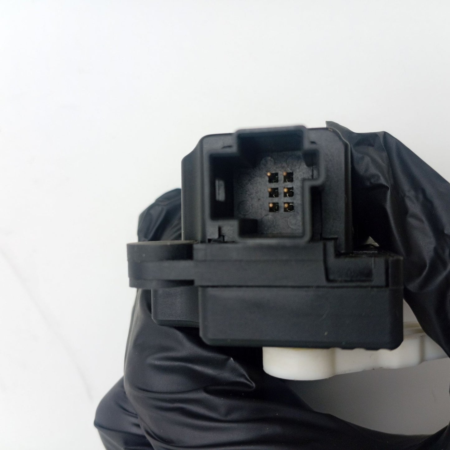 2010-2013 Land Rover Range Rover Sport Heater Vent Flap Motor MF1139300681