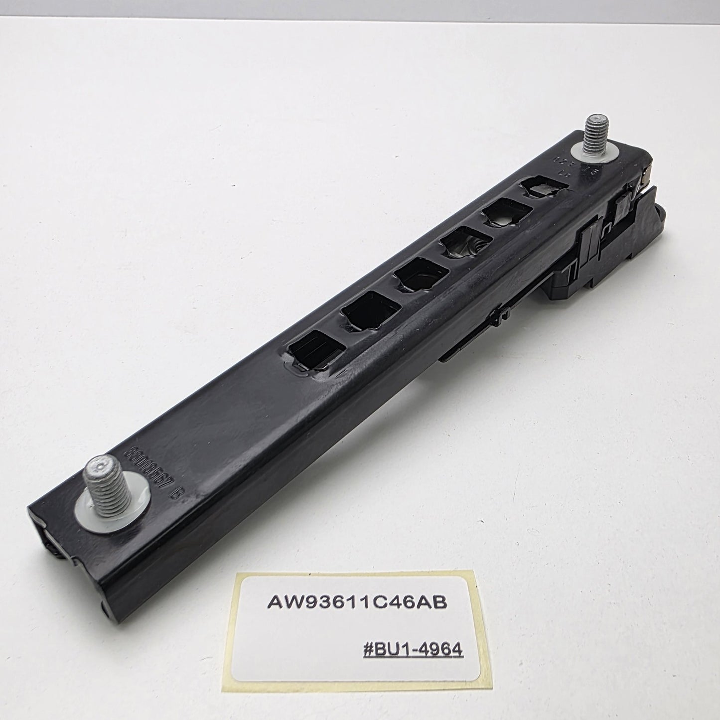 2010-2015 Jaguar XJ Front Seat Belt Height Adjuster AW93611C46AB