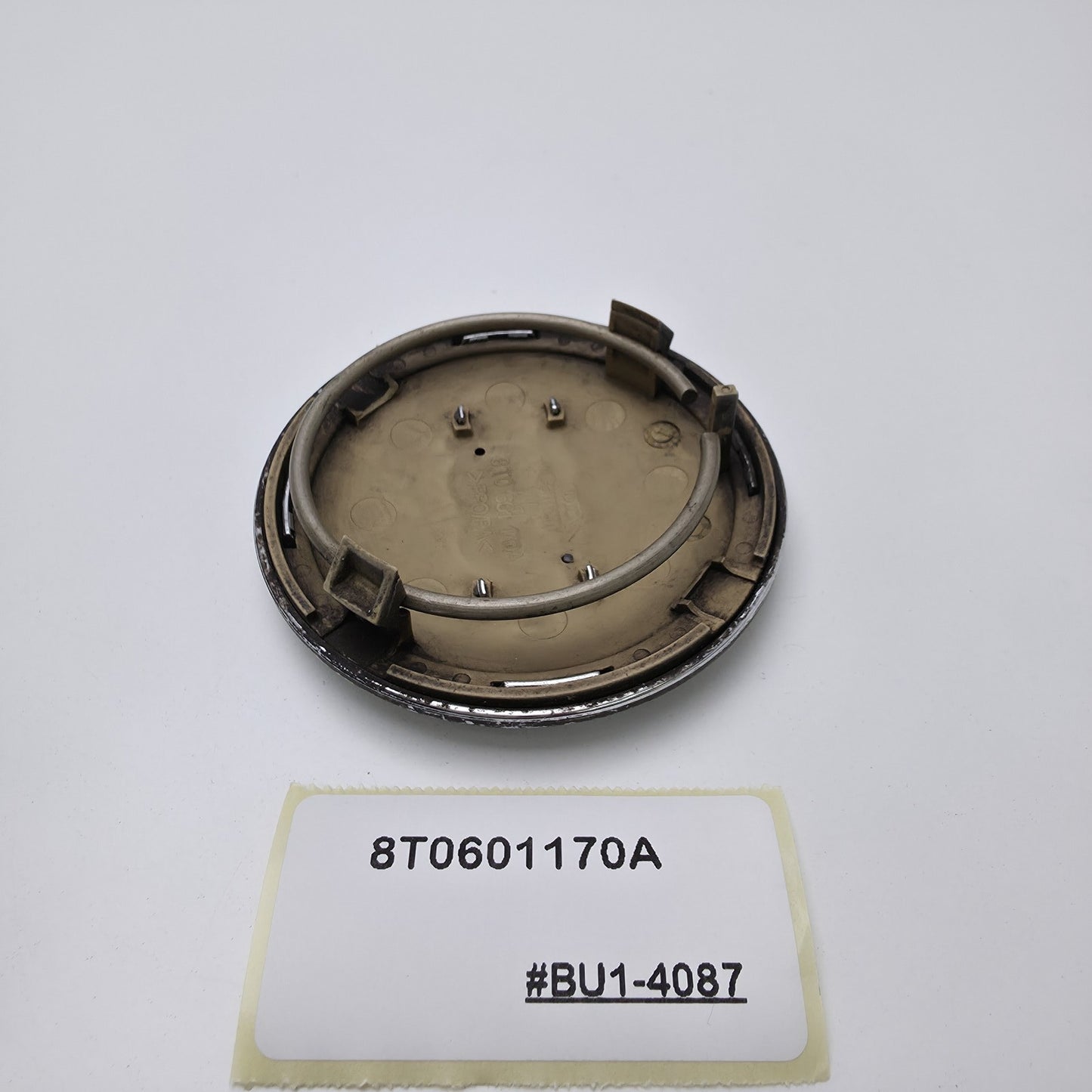 2008-2017 Audi S5 Wheel Center Cap 8T0601170A