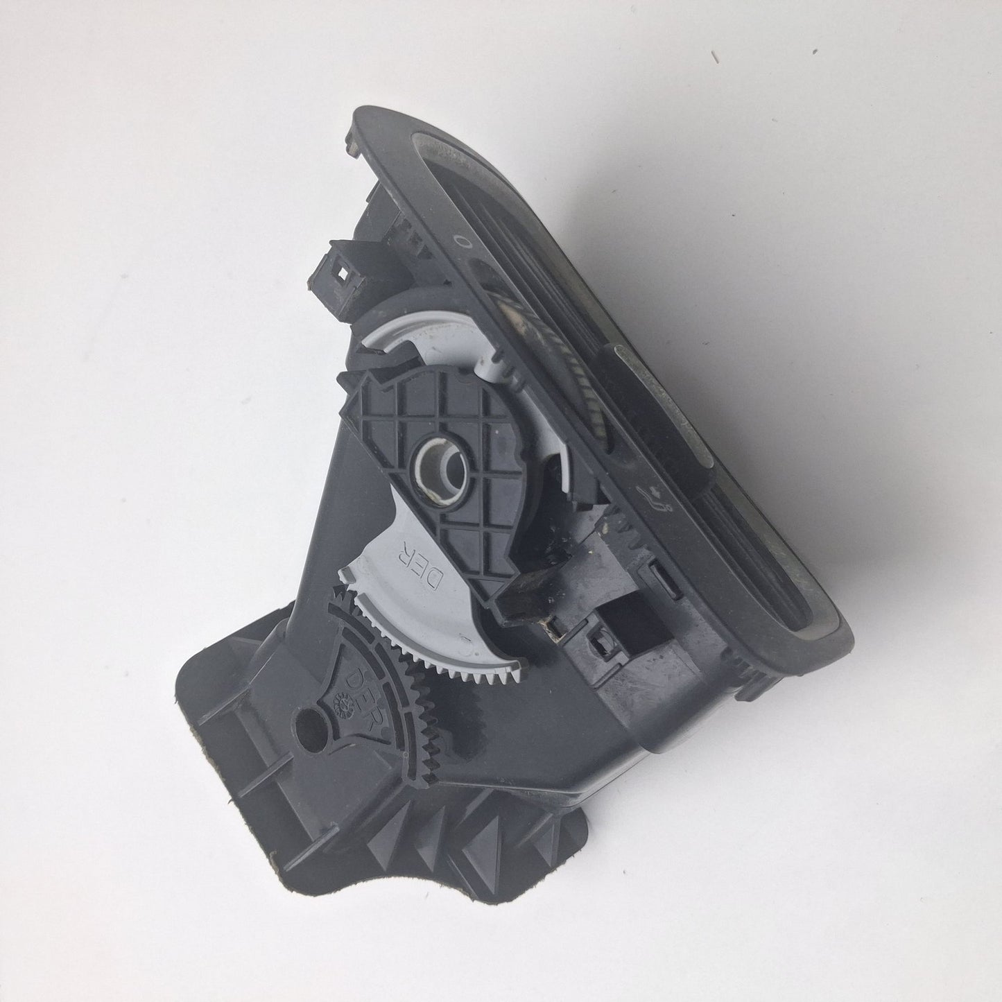 2010-2014 Volkswagen Jetta Right Passenger Dash Air Vent 5K0819710