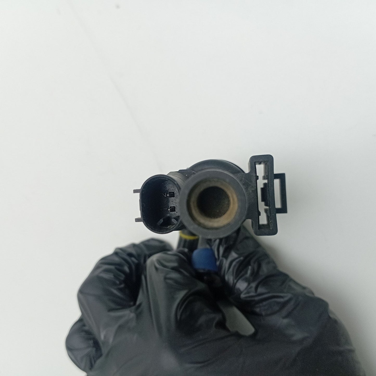 1996-2016 Mercedes-Benz ML350 Air Injection System Change-Over Valve 0025401497