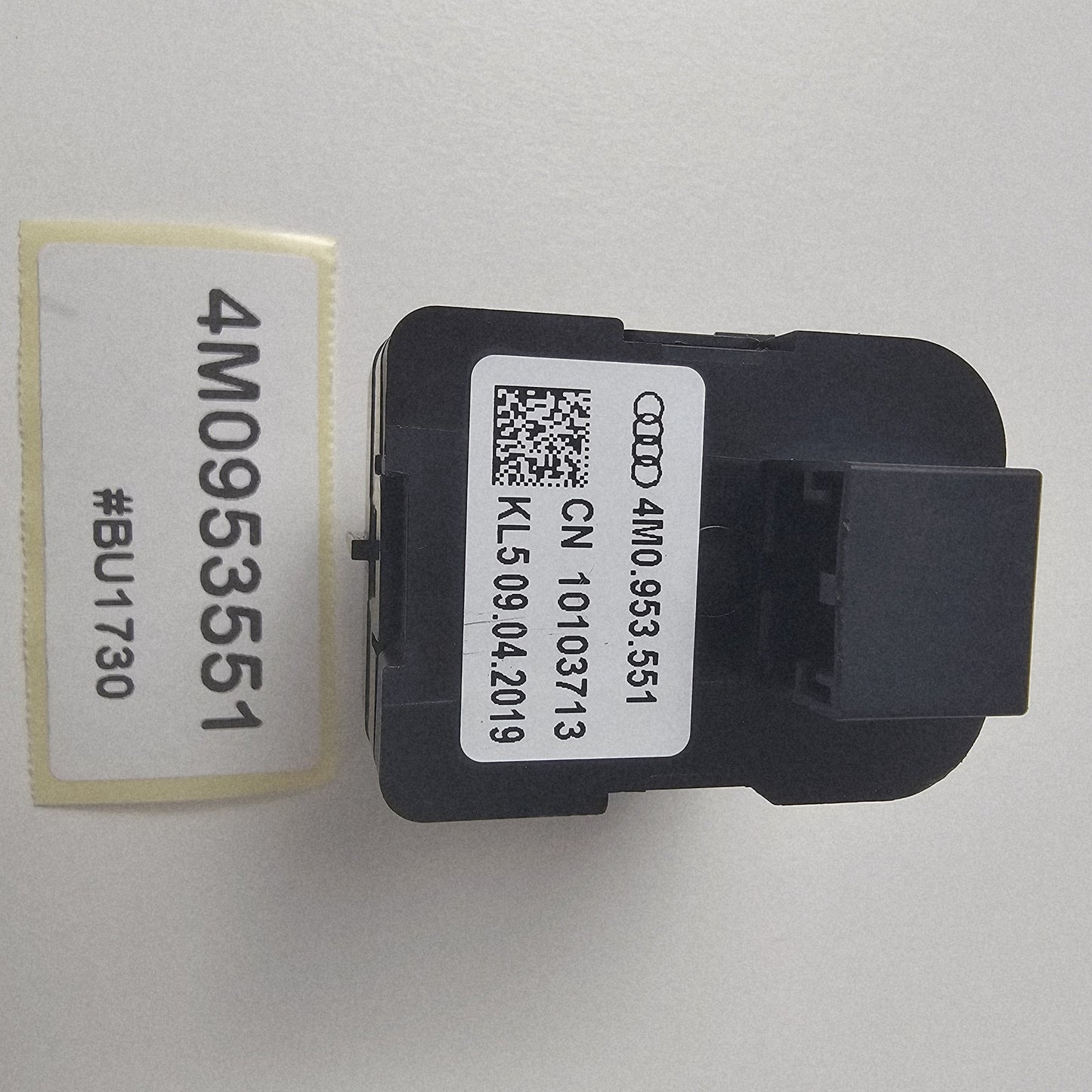 2016-2025 Audi A8 Quattro Steering Column Control Switch 4M0953551
