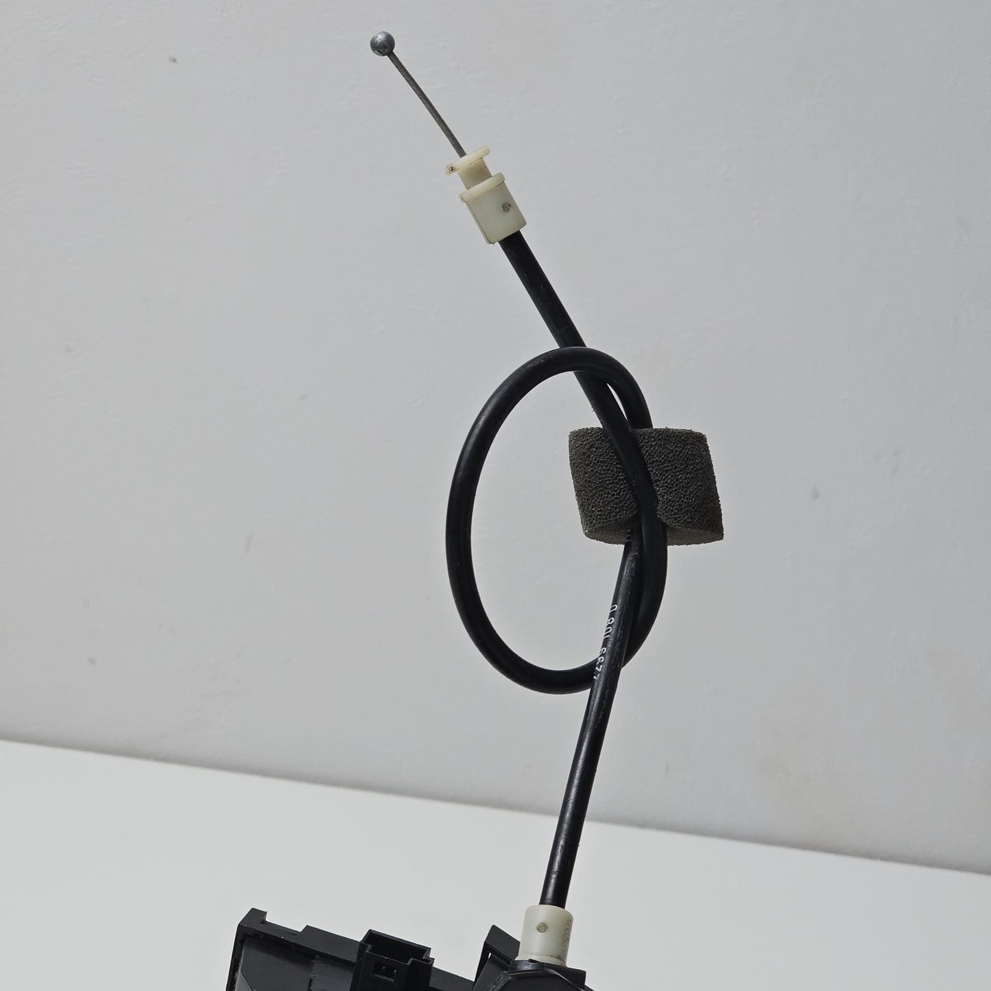 2003-2011 Mercedes-Benz W211 Trunk Lock Actuator A1717500085