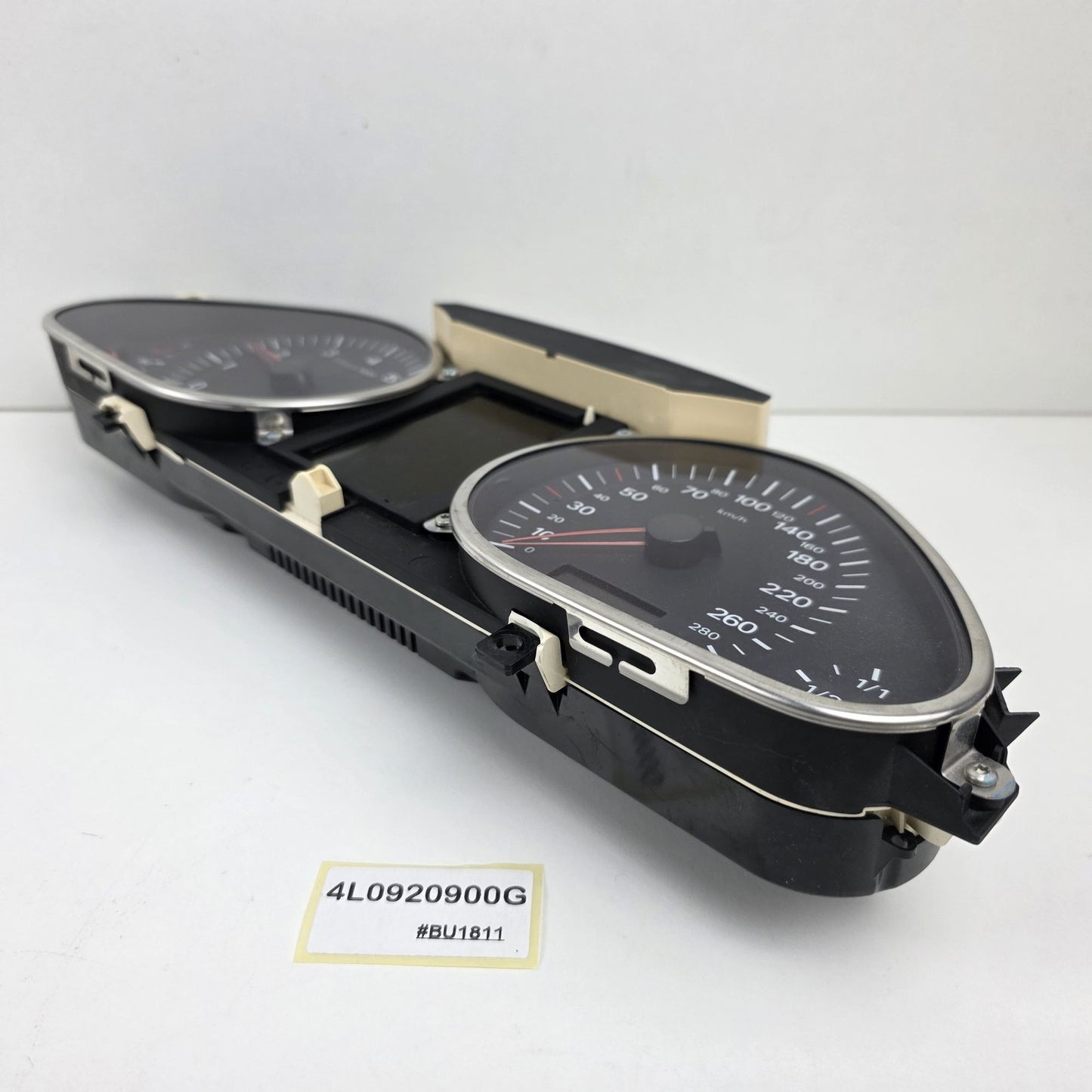 2006-2016 AUDI Q7 (4L) Instrument Cluster 4L0920900G