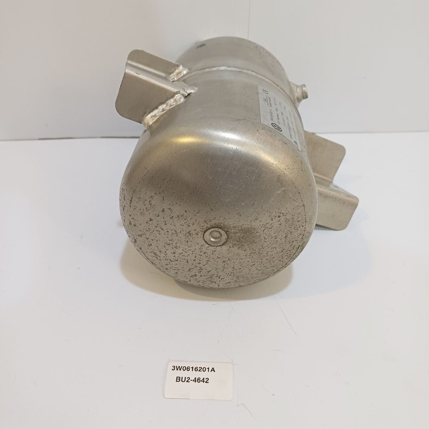 2003-2018 Bentley Flying Spur Pressure Unit 3W0616201A