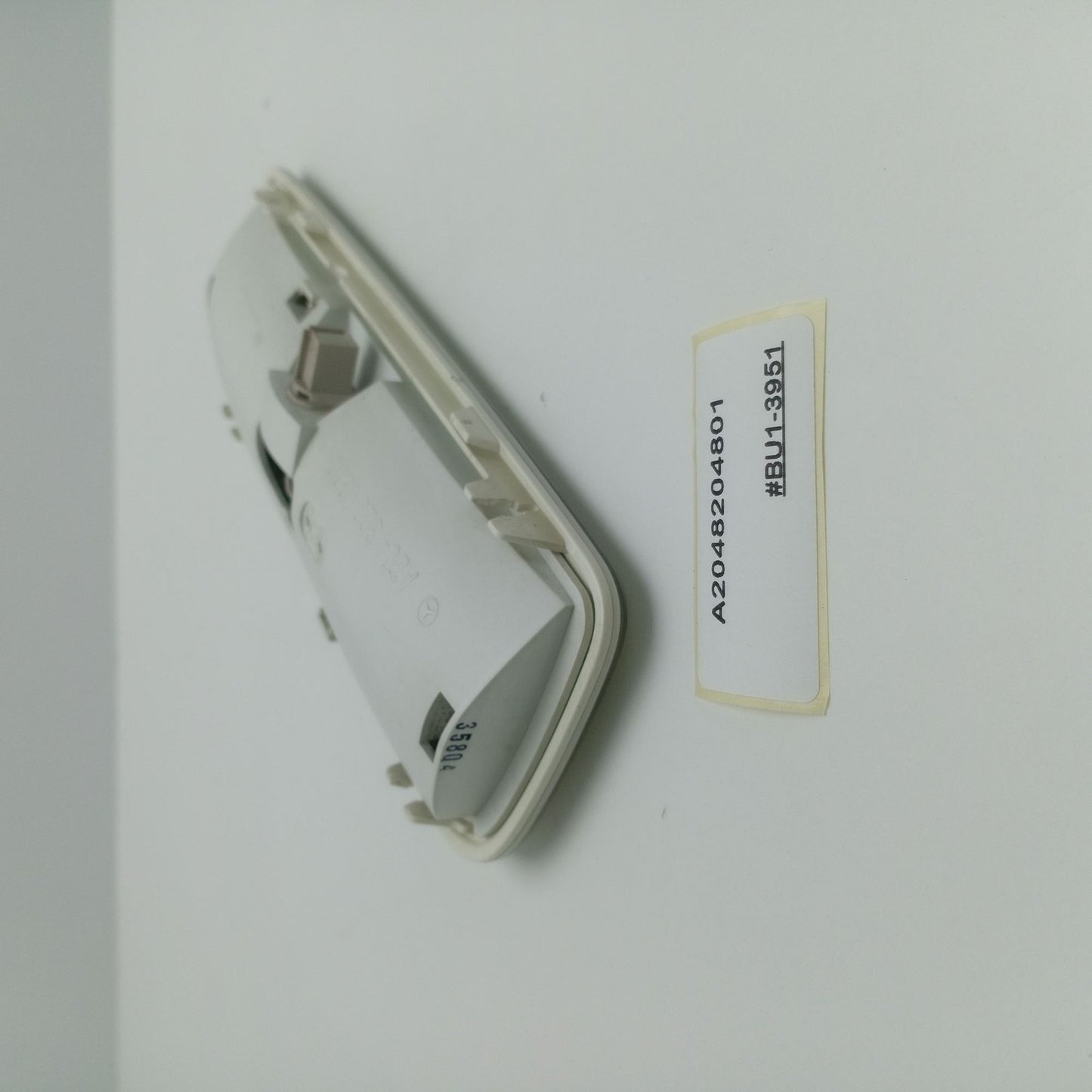 2011-2016 Mercedes E350 Rear Overhead Dome Light Reading Lamp A2048204801