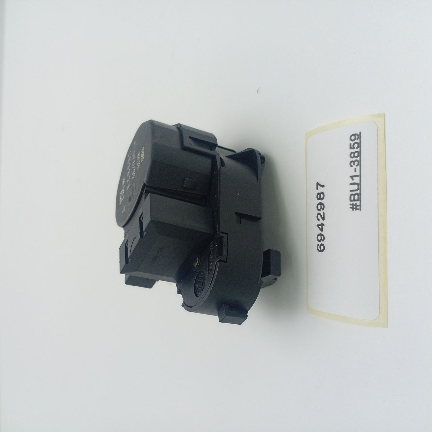 2006 BMW E63 HVAC Air Flap Motor Actuator 6942987