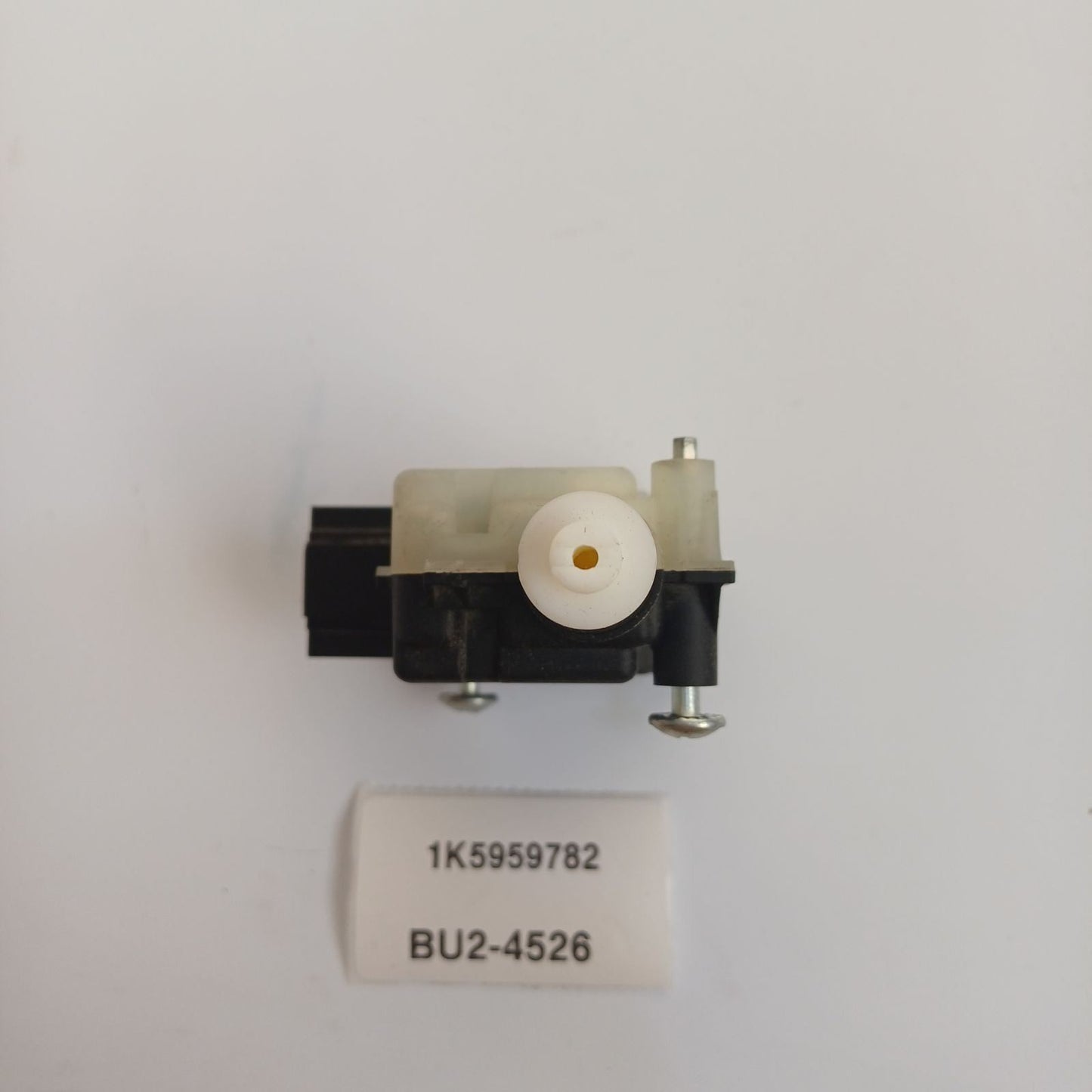 1999-2012 Volkswagen Golf Fuel Flap Lock Actuator Motor 1K5959782