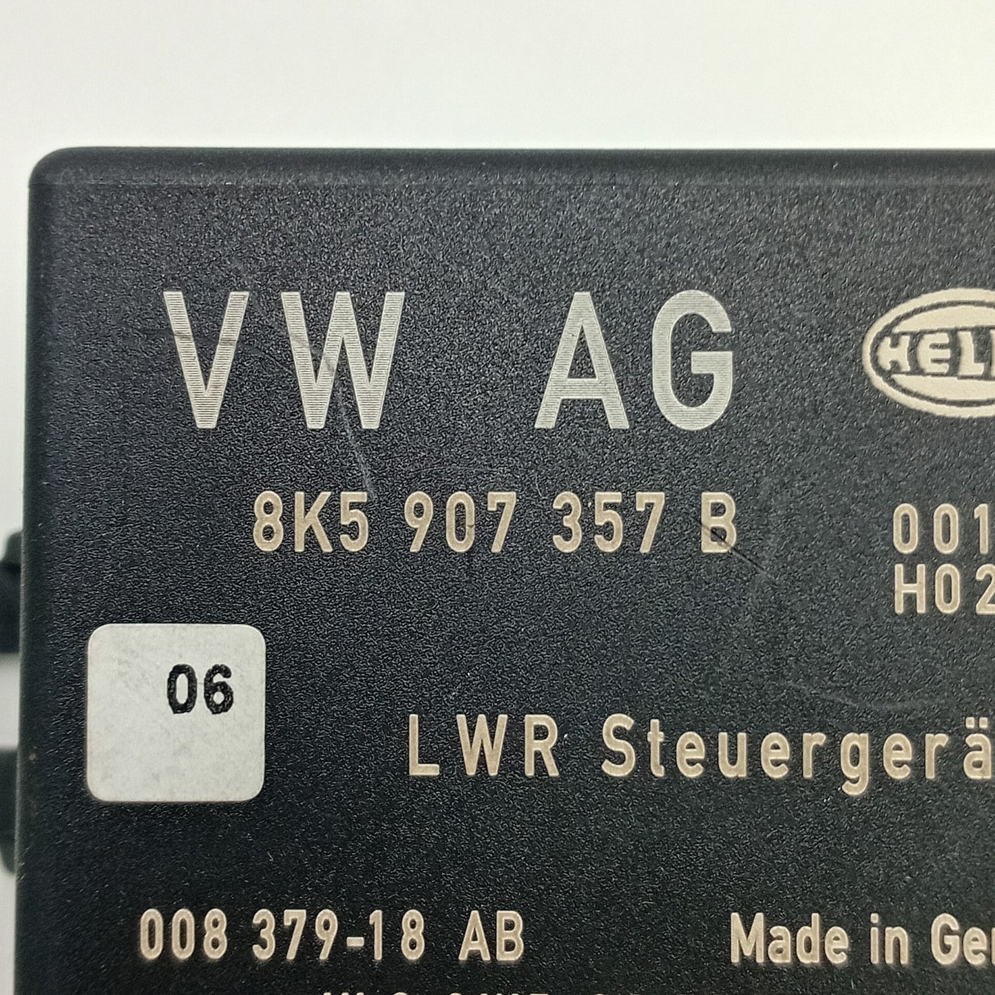 2009-2012 Audi A4 Headlight Control Module 8K5907357B