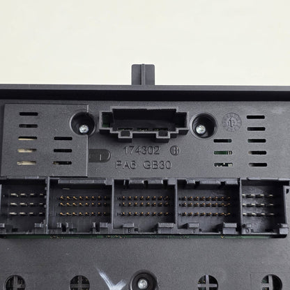 2010-2018 Porsche Cayenne Climate Control Unit 7P5907044AF