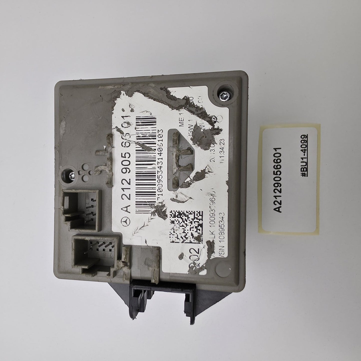 2012-2014 Mercedes W212 Key Reader Ignition Lock Control Module A2129056601