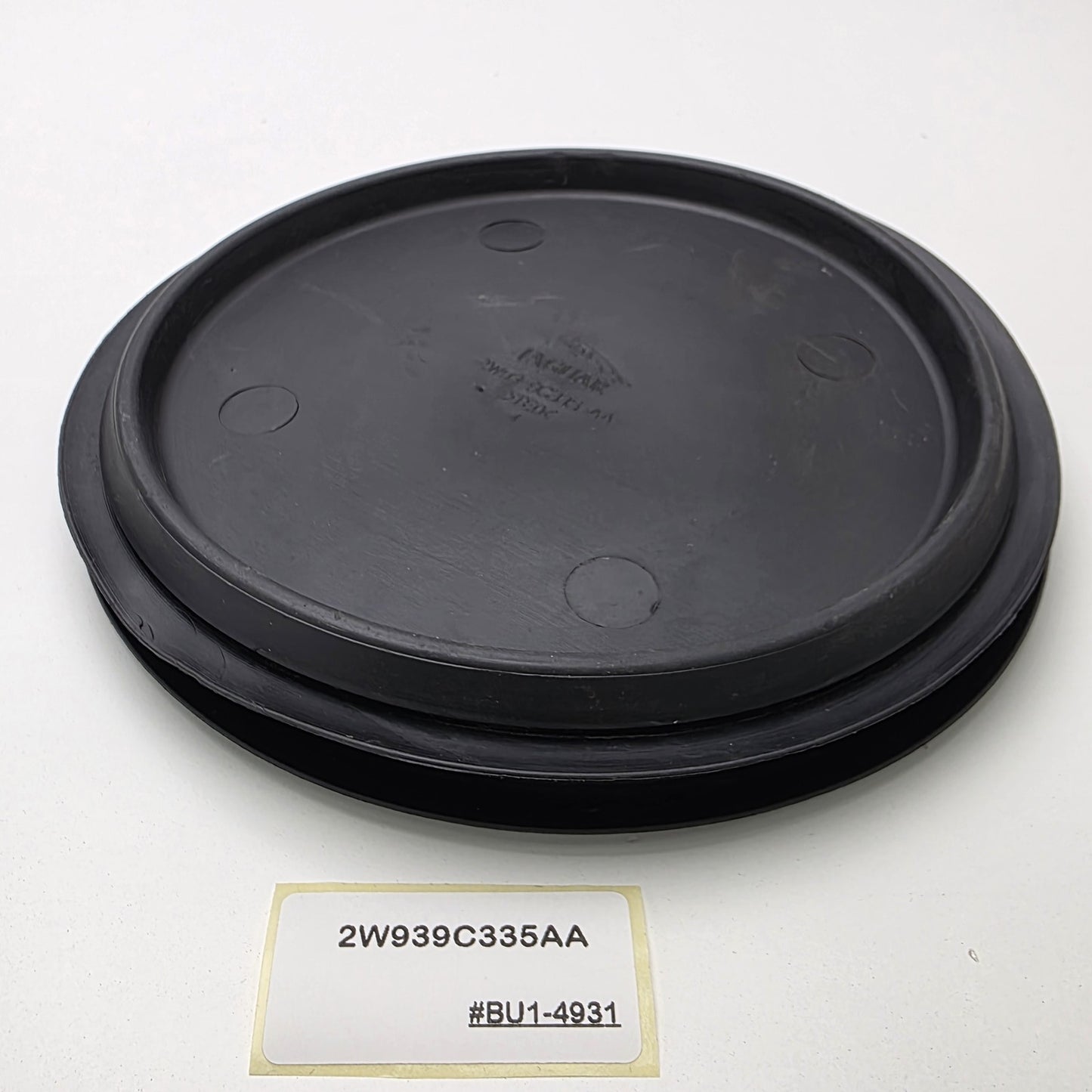 2004-2009 Jaguar XJ8 Fuel Gas Tank Inspection Cover 2W939C335AA