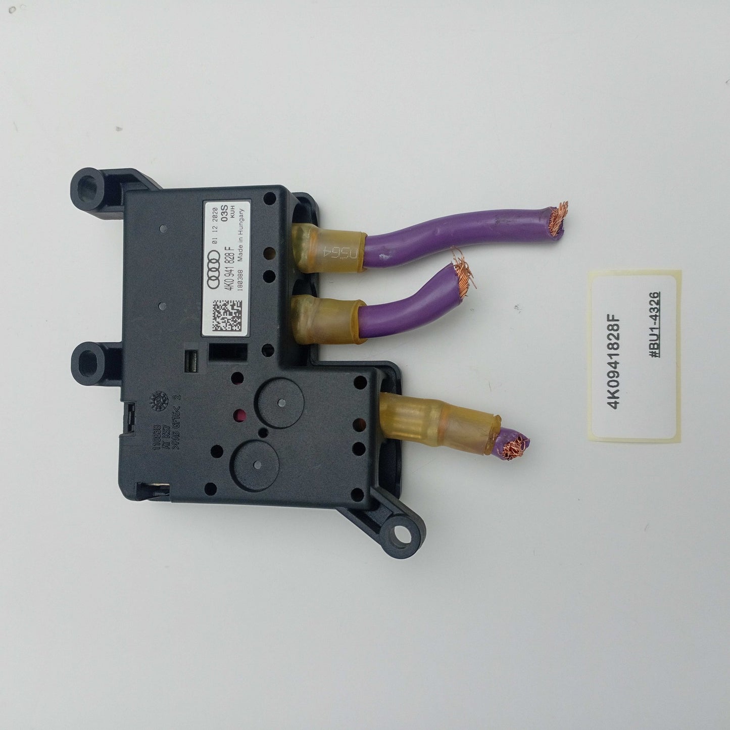 2022-2025 Audi RS6 Fuse Box Flat fuses luggage bay 4K0941828F