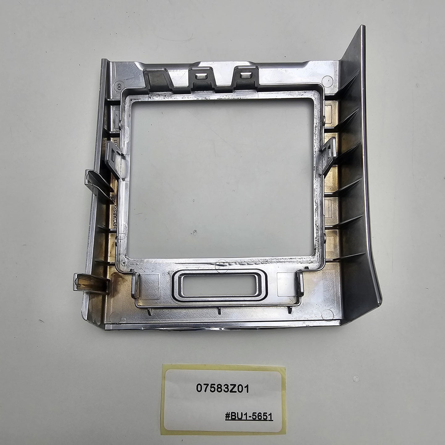 2012 Land Rover Range Rover Sport Vent Trim 07583Z01