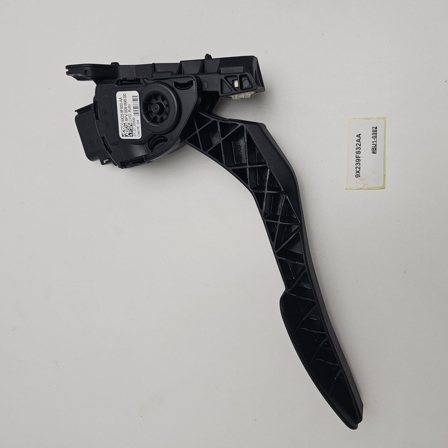 2009-2015 Jaguar XF Gas Accelerator Pedal 9X239F832AA