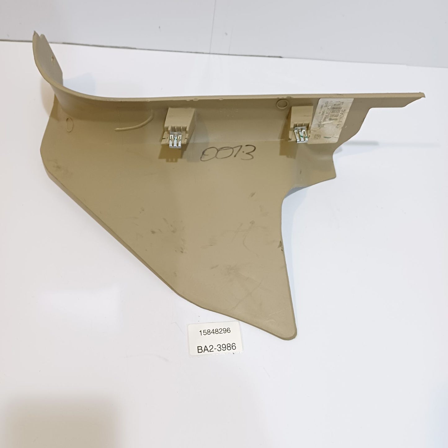 2007-2013 Chevrolet Tahoe Foot Area Side Trim 15848296