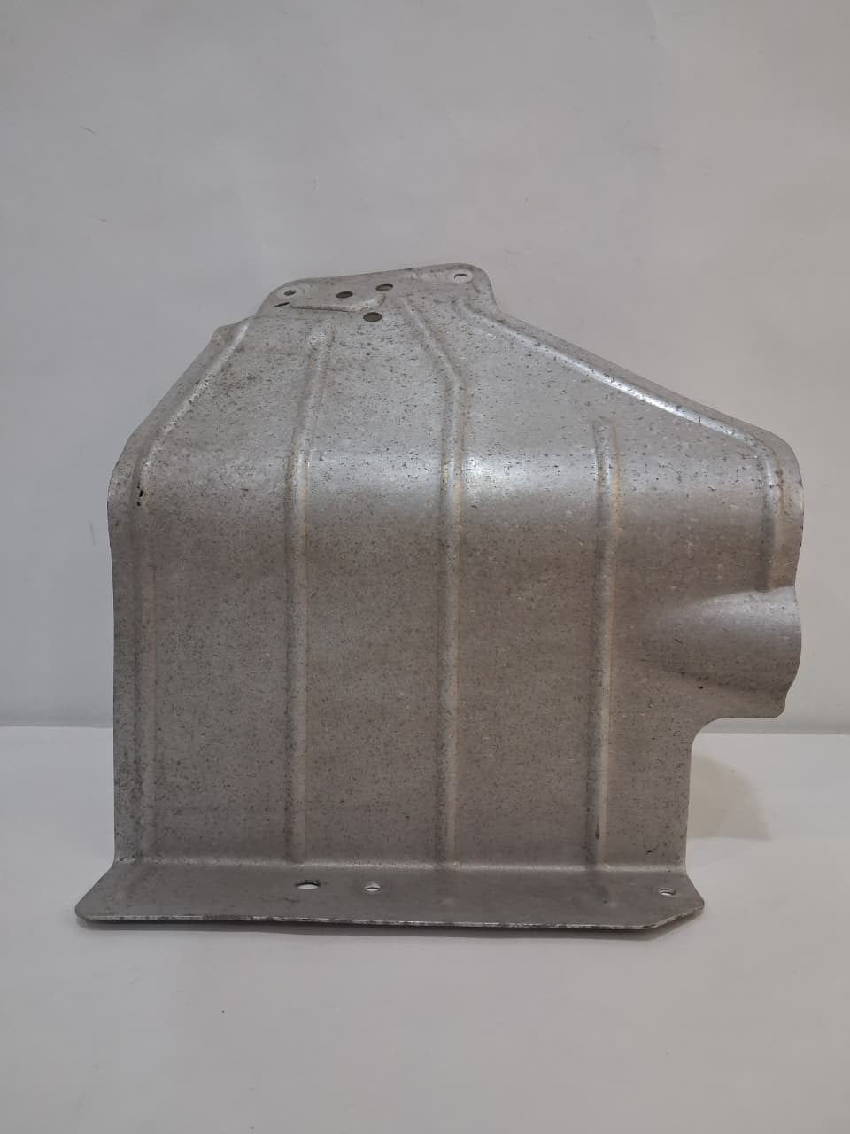 16-25 Audi Q7 CANISTER GUARD SHIELD COVER PANEL OEM USE-4M0201782B