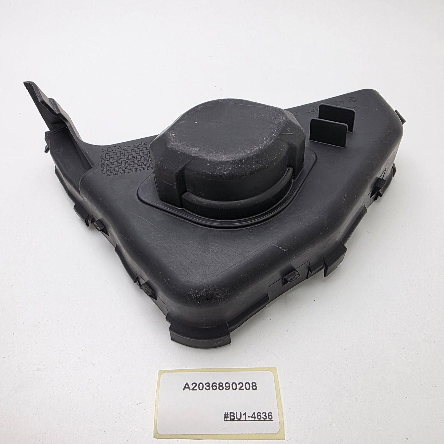 2007 Mercedes-Benz C350 Lower Cover A2036890208