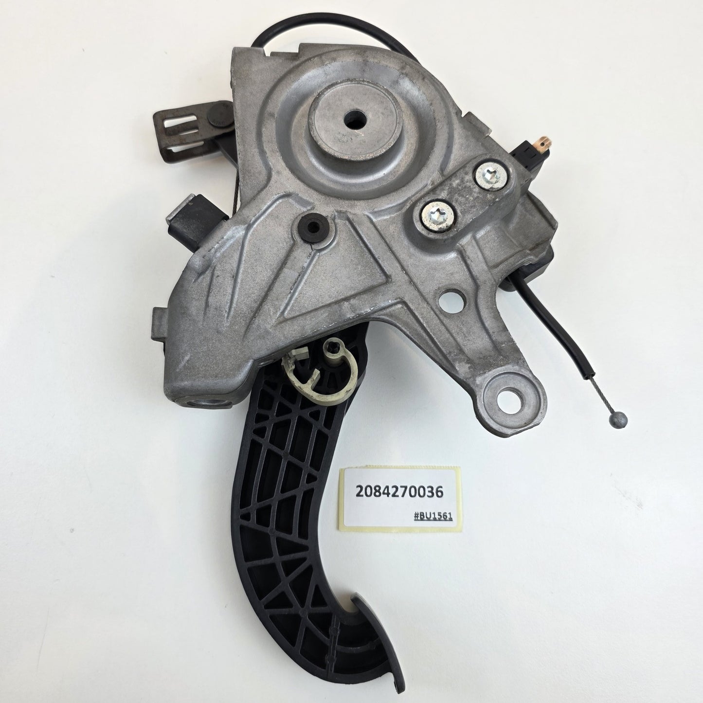 2002-2008 Mercedes-Benz E W211 Parking Brake Lever Pedal Assembly 2084270036