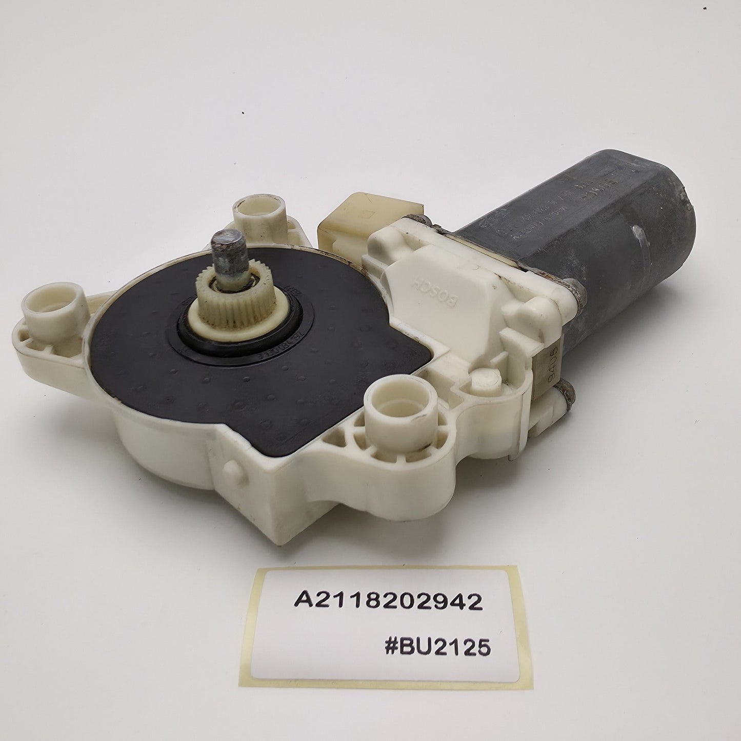 2003-2009 Mercedes-Benz E350 Front Left Window Motor A2118202942
