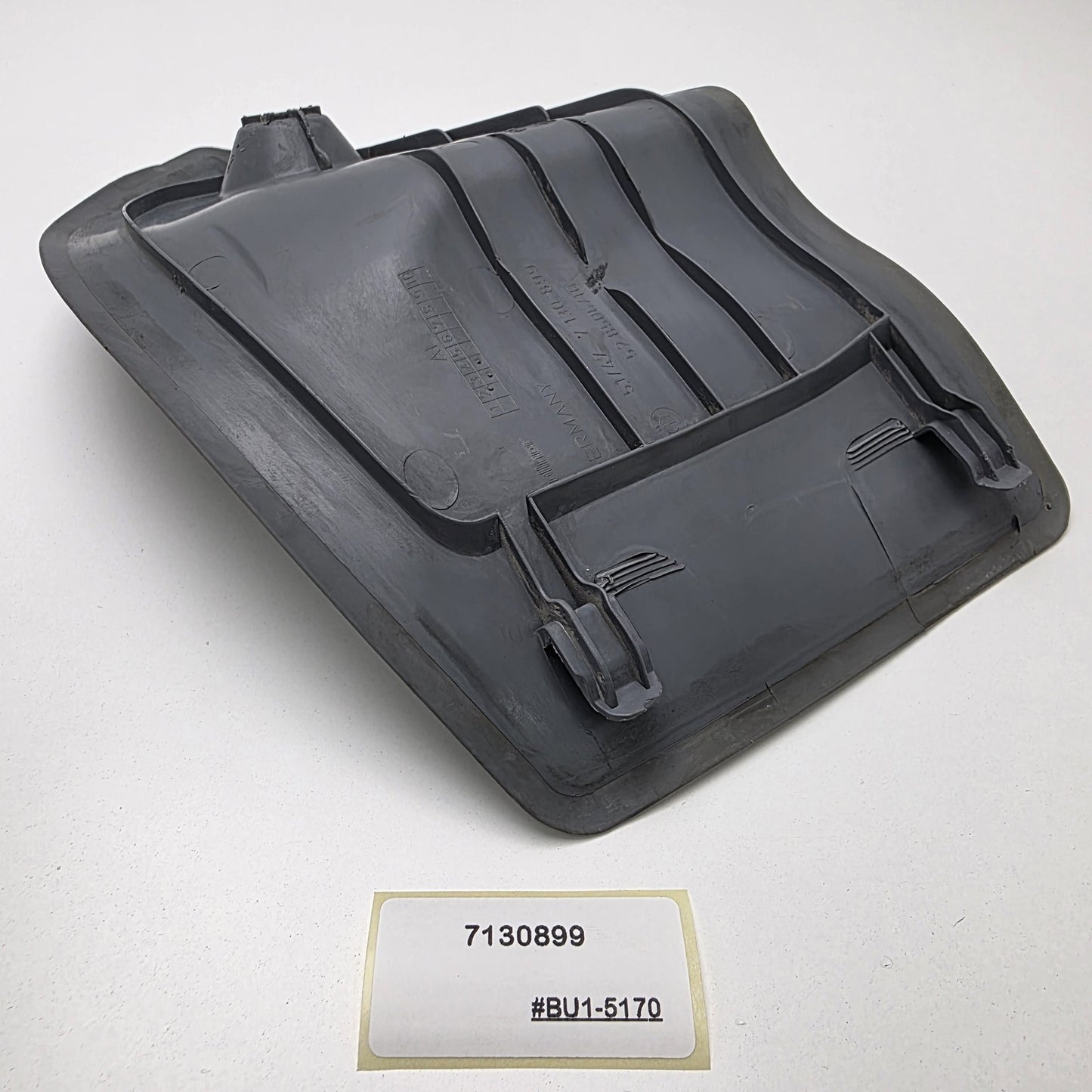 2007-2013 BMW E92 LUGGAGE COMPARTMENT TRIM COVER 7130899