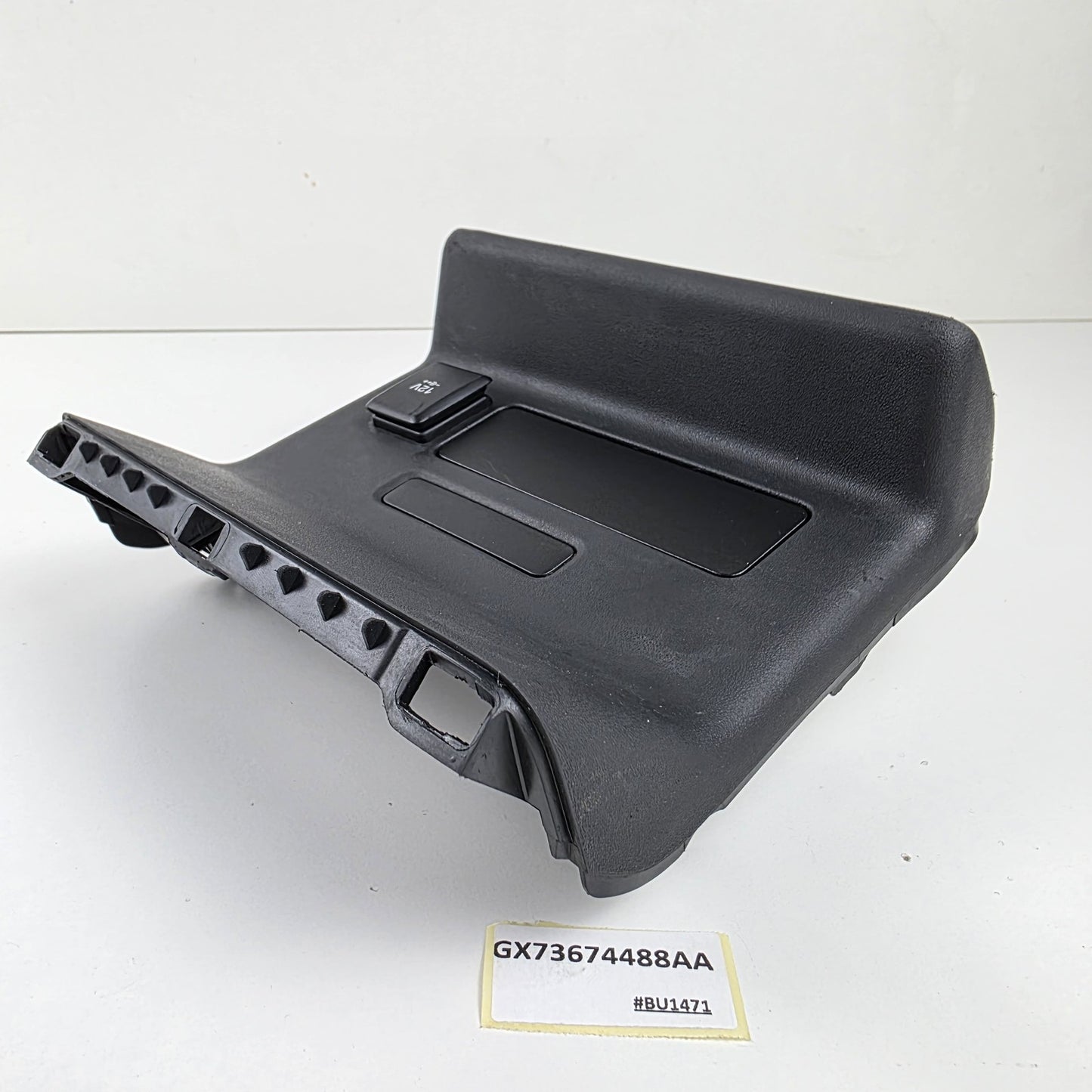 2015-2024 Jaguar XE REAR CONSOLE AIR VENT GX7367448AA