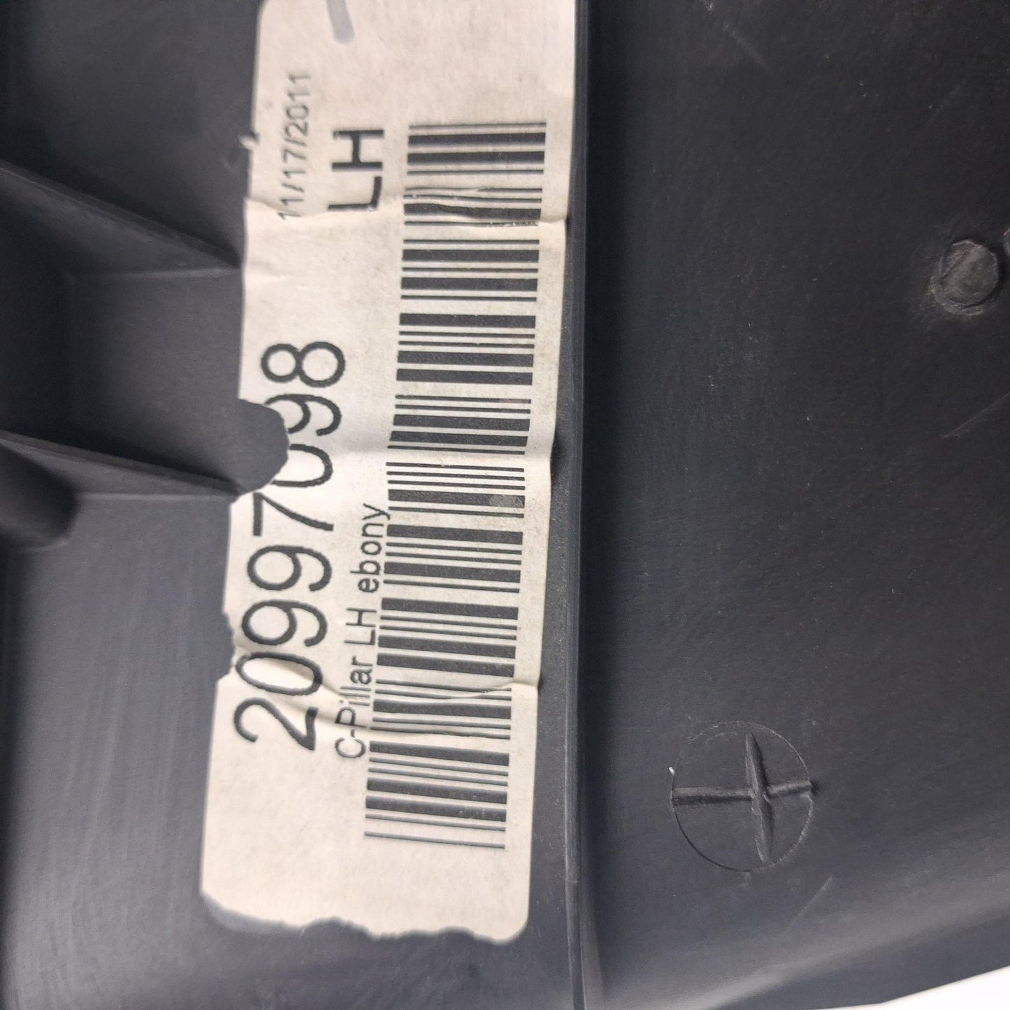 2010-2016 Cadillac SRX Battery Tray Bracket 20765834