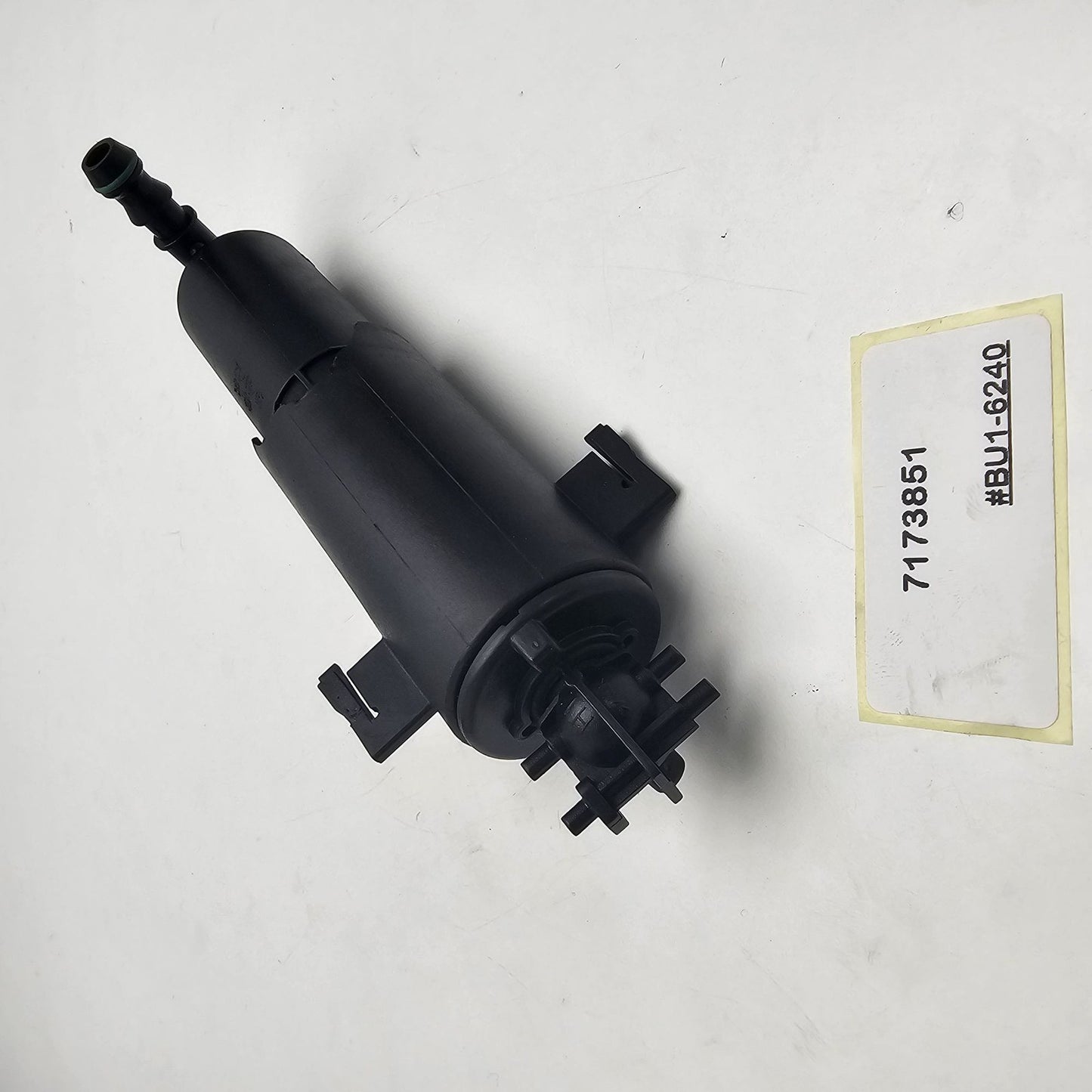 2007-2013 BMW X5 Headlight Washer Nozzle Left 7173851