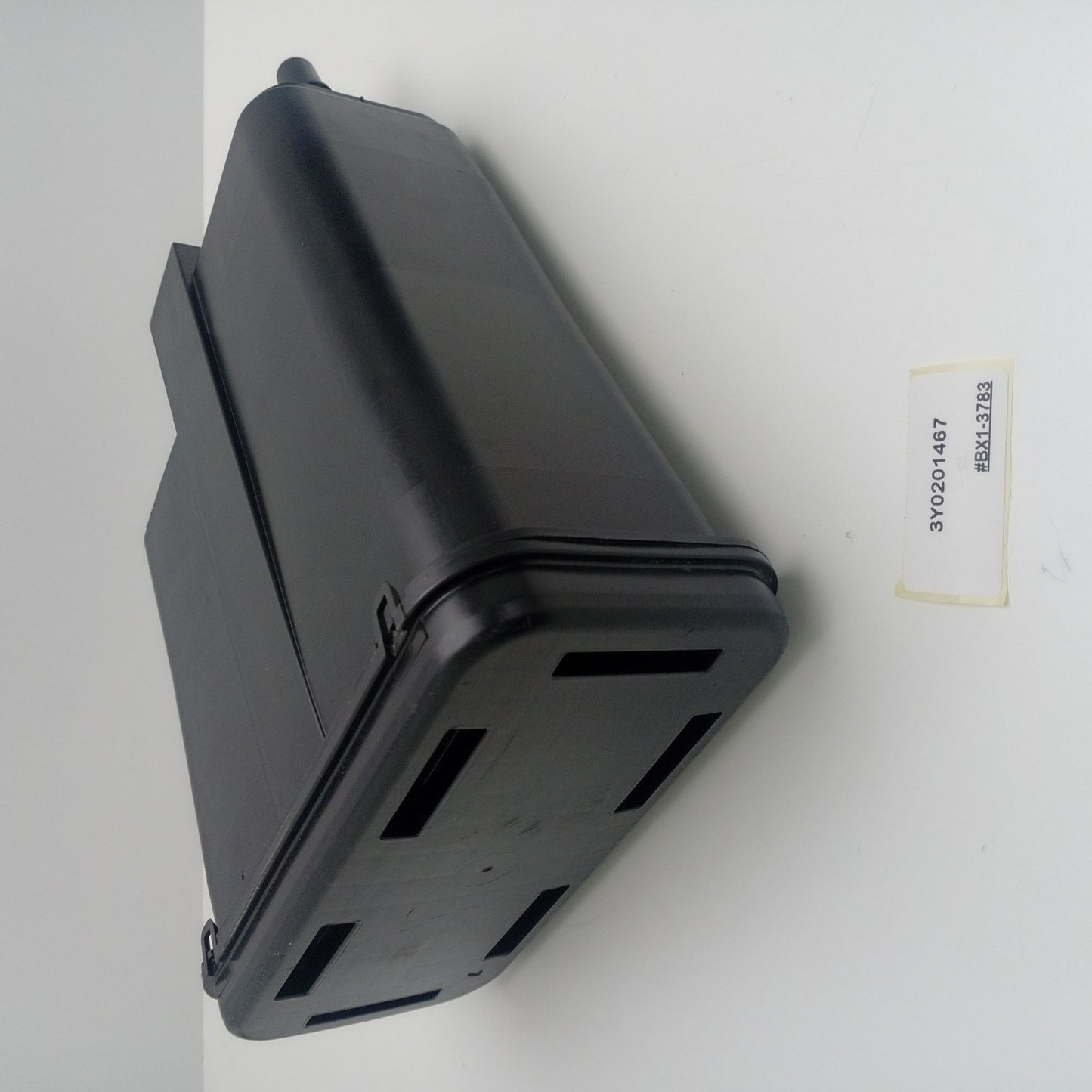 2010-2015 Bentley Mulsanne ACTIVATED CHARCOAL CONTAINER 3Y0201467