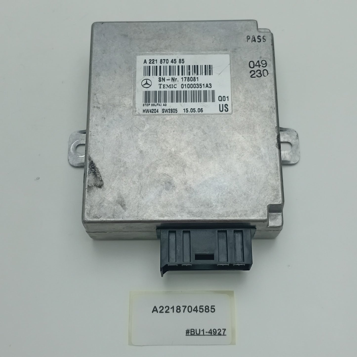 2007-2009 Mercedes-Benz S550 Voice Control Command Unit A2218704585